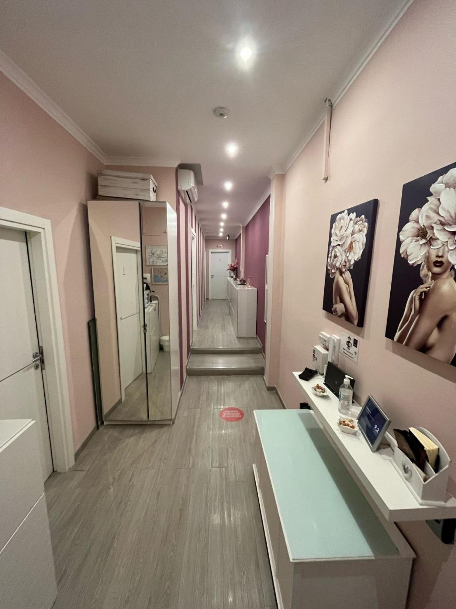 F.Rooms Napoli Exterior foto